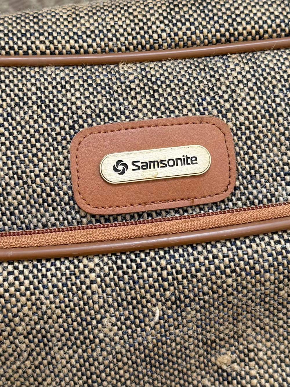 Vintage Samsonite Shoulder Bag Travel Carry On Overnighter Tweed 70s 80s - Picture 6 of 10